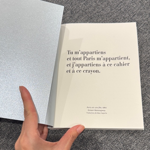 Sezane Notebook Bundle - Picture 8 of 16